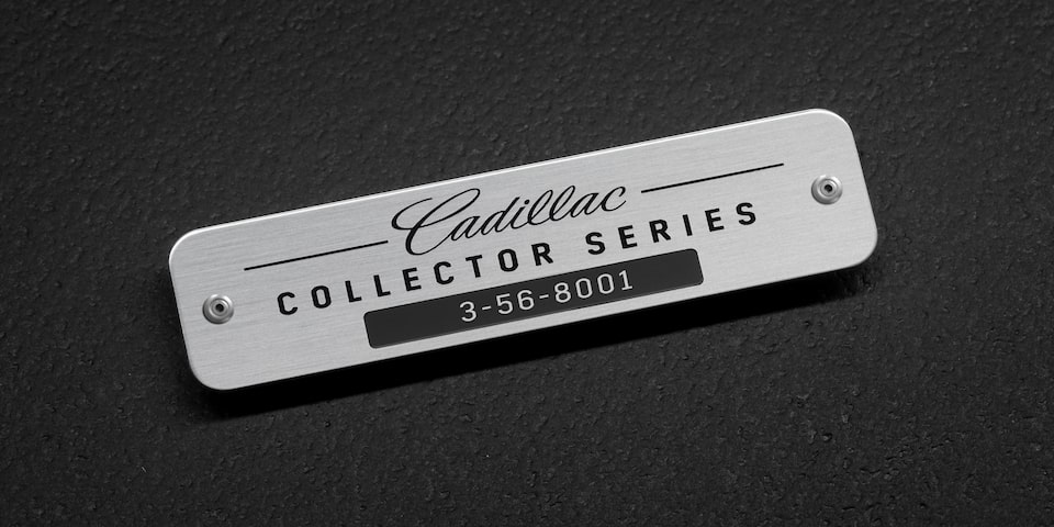 Collector Series Builder's Plate on The CT4 Blackwing